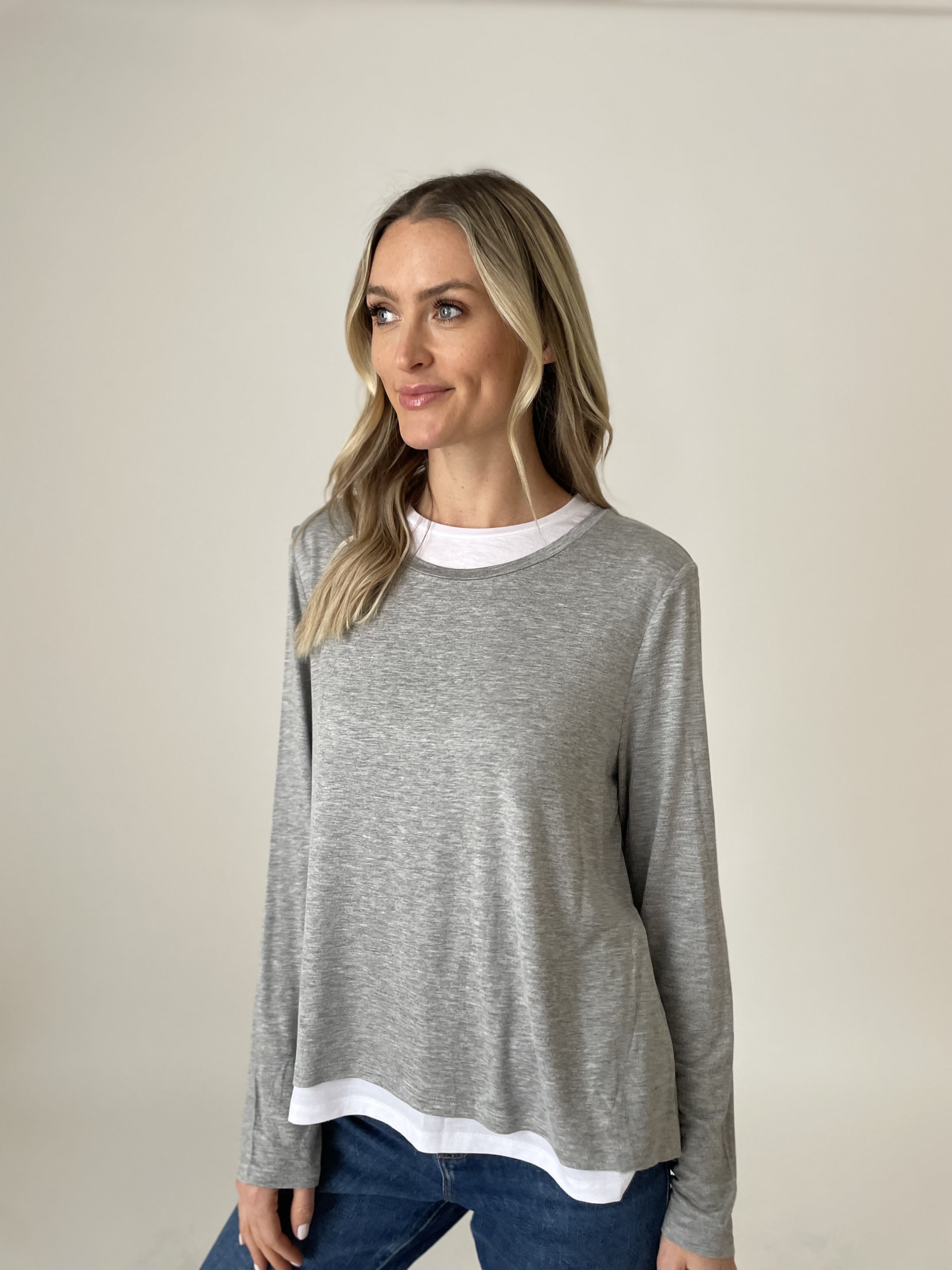 izzy top [charcoal]