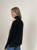 Load image into Gallery viewer, ali sweater [black/camel]
