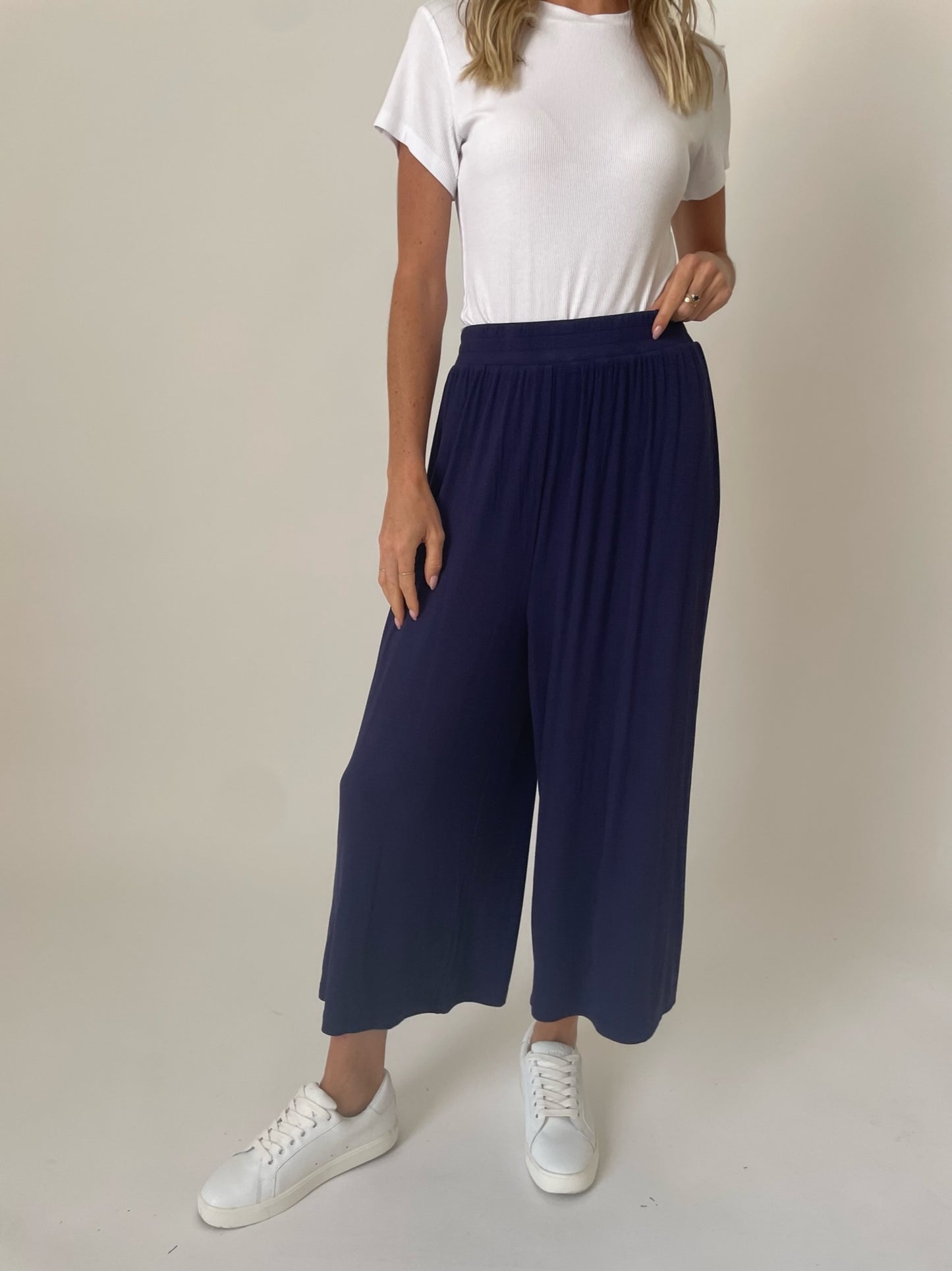 onyx [navy]