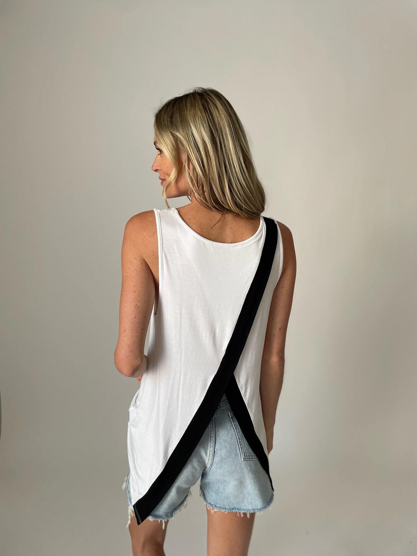 andi tank [white]