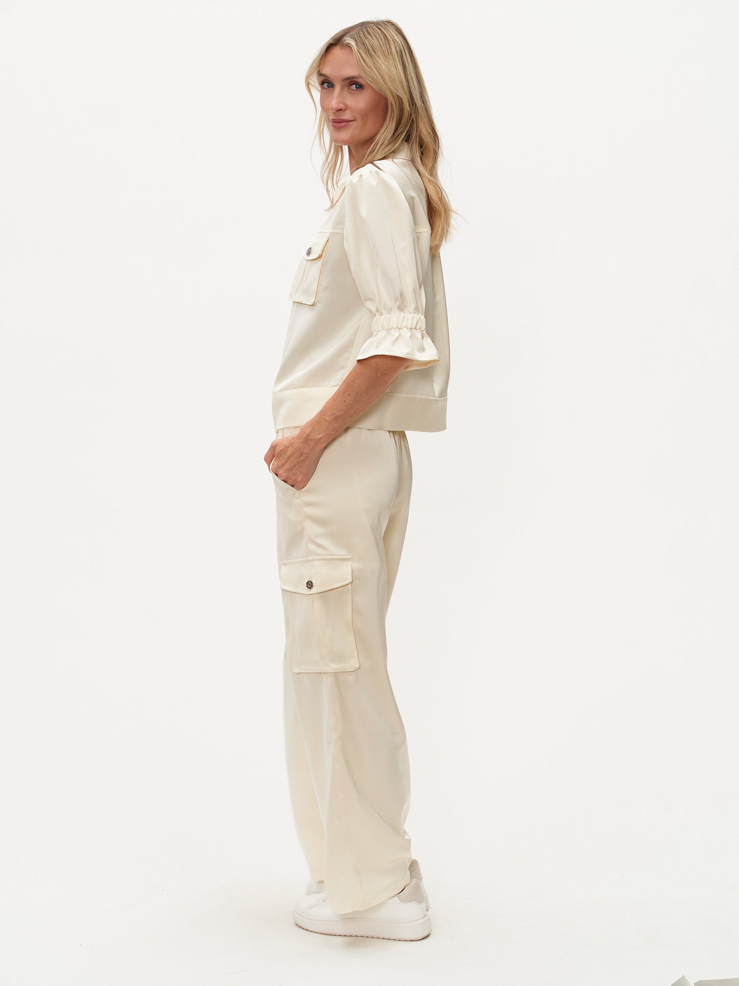 elsa cargo pants [vanilla cream]