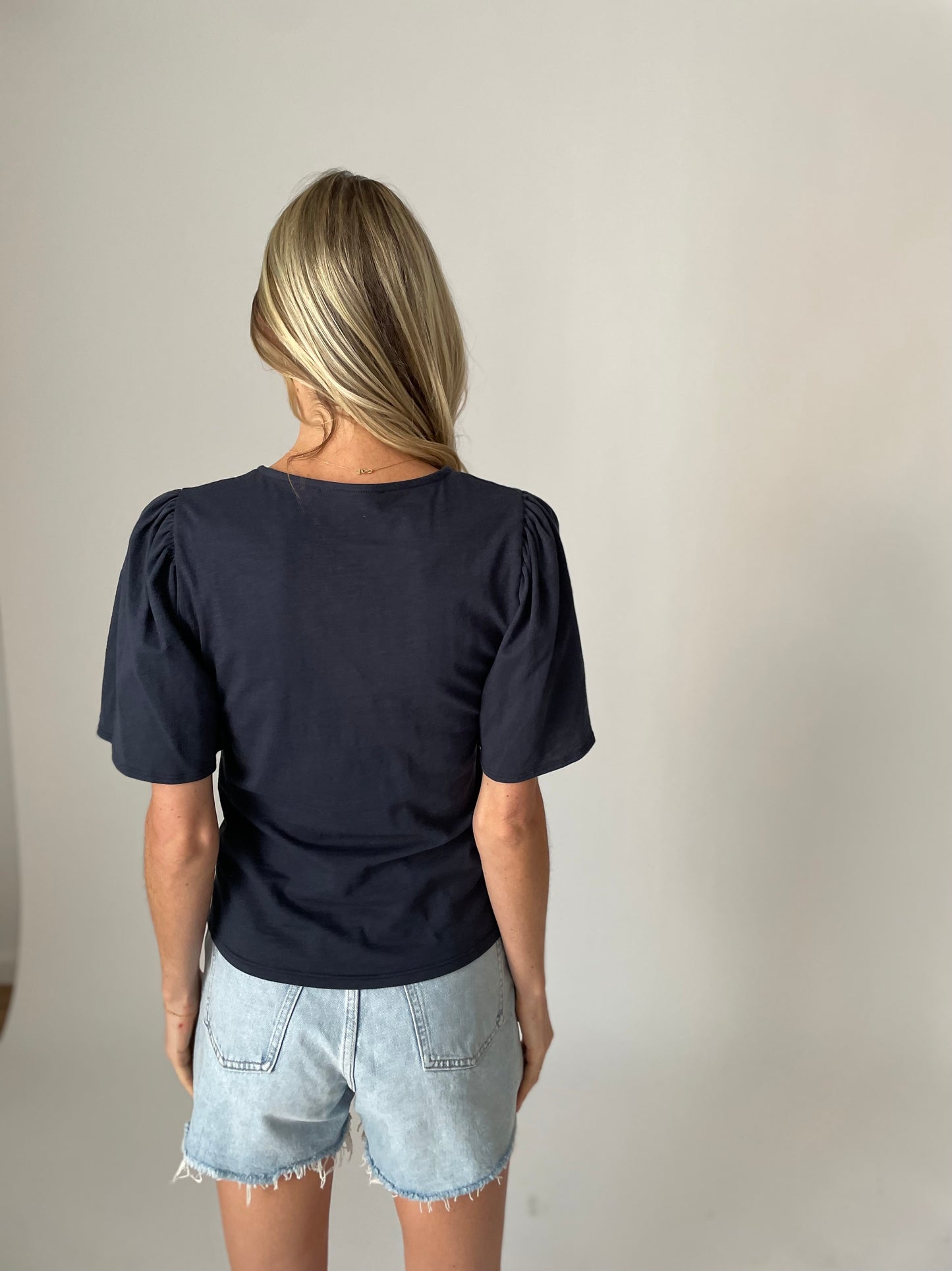courtney tee [navy]