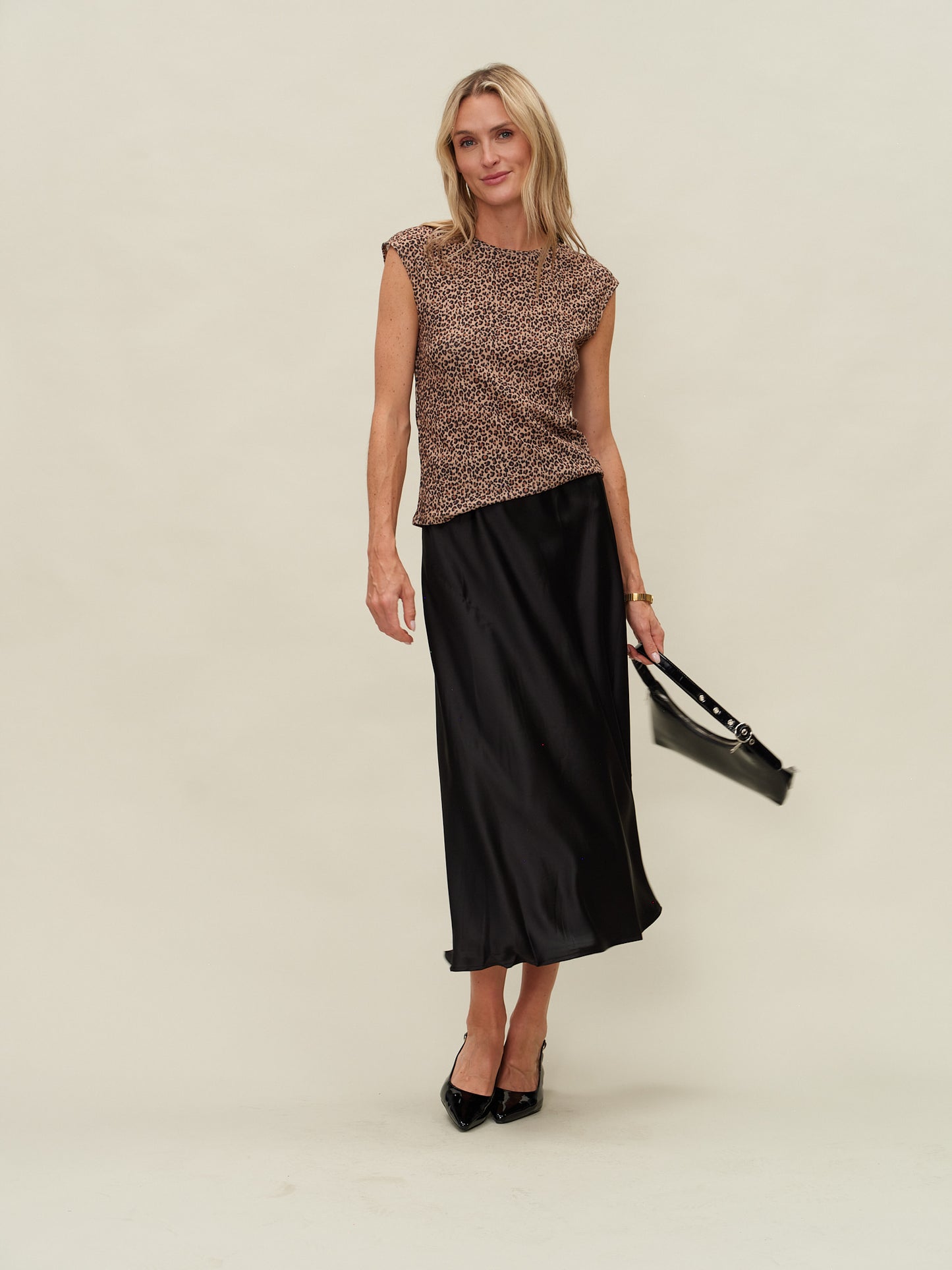 sage top [cheetah print]