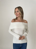 Load image into Gallery viewer, regina sweater [ivory]
