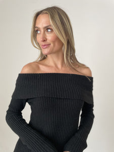 regina sweater [black]