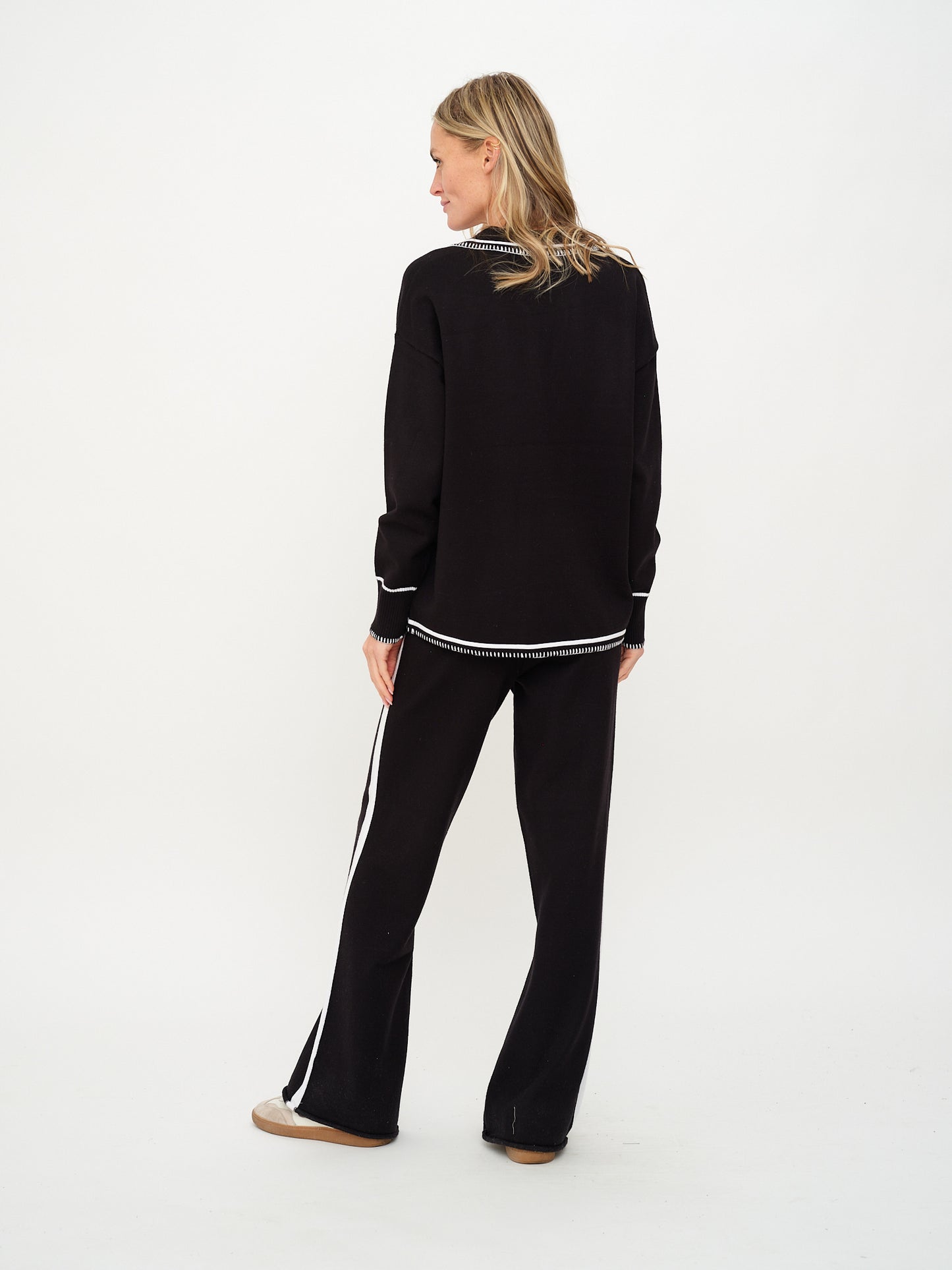 kellie top [black]