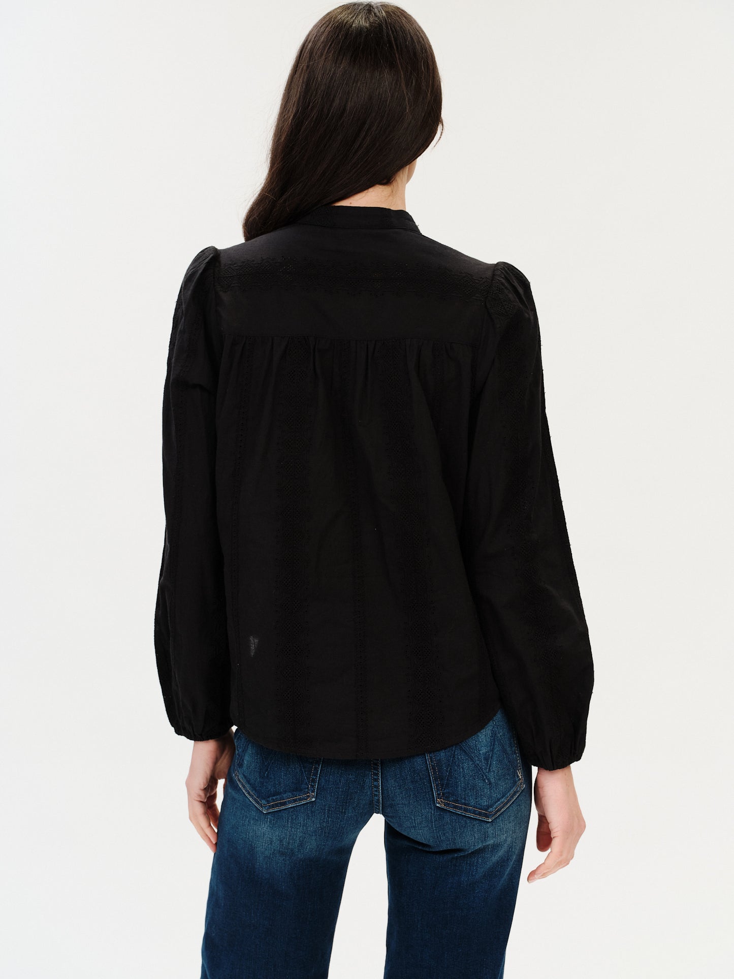 juniper top [black]