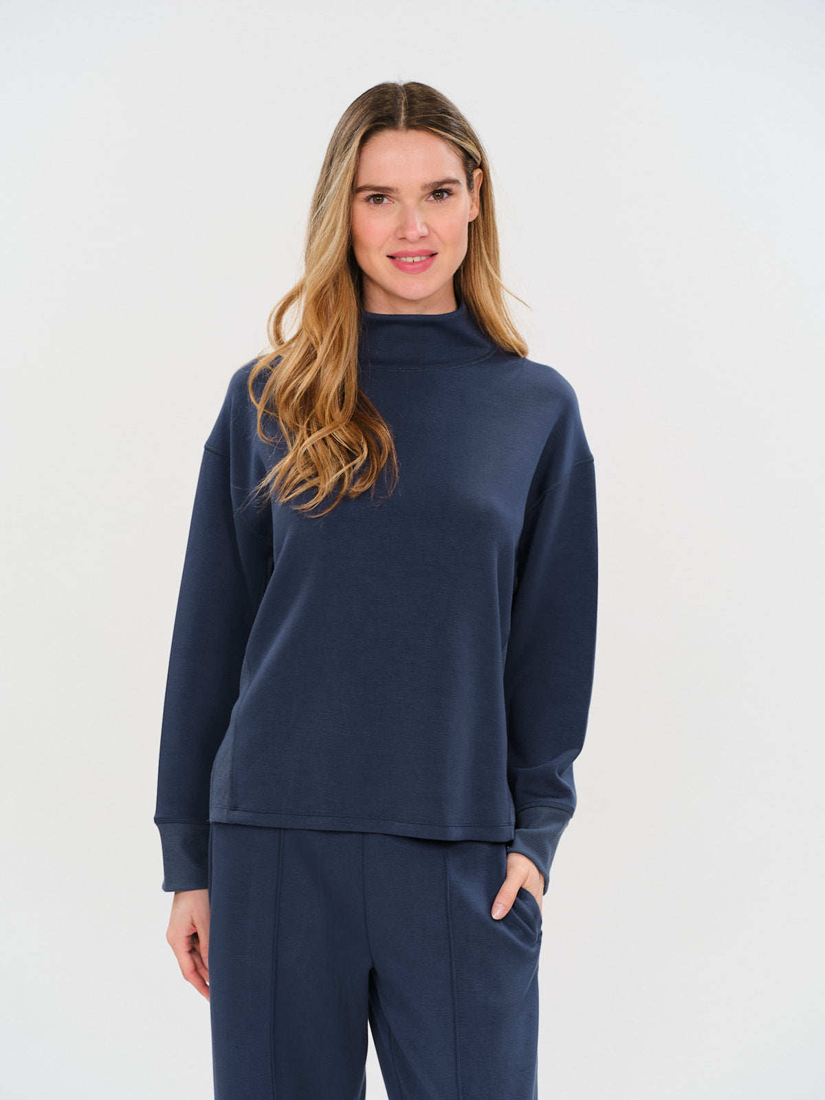 scuba mock neck [navy]