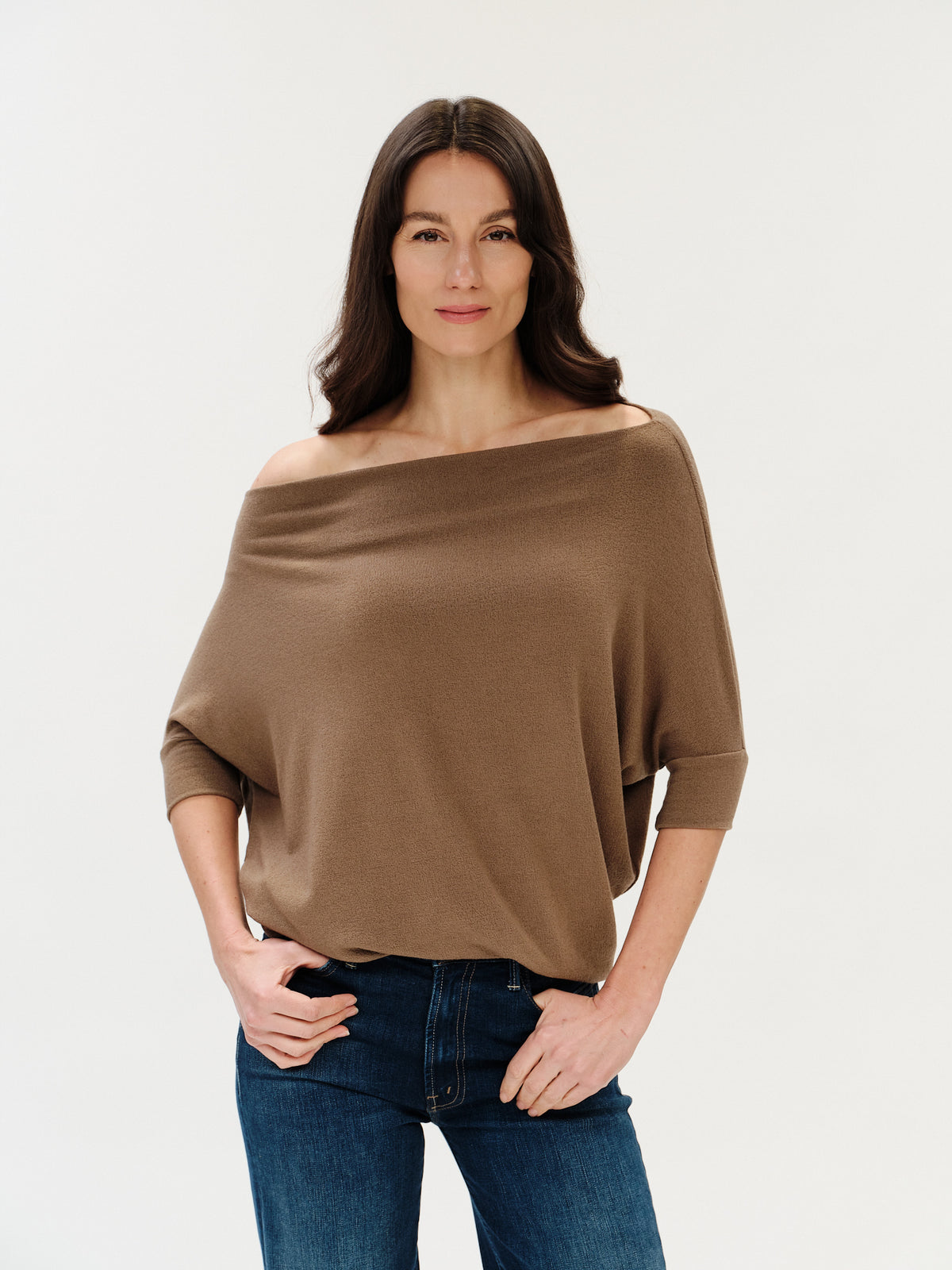the short sleeve anywhere top [safari]