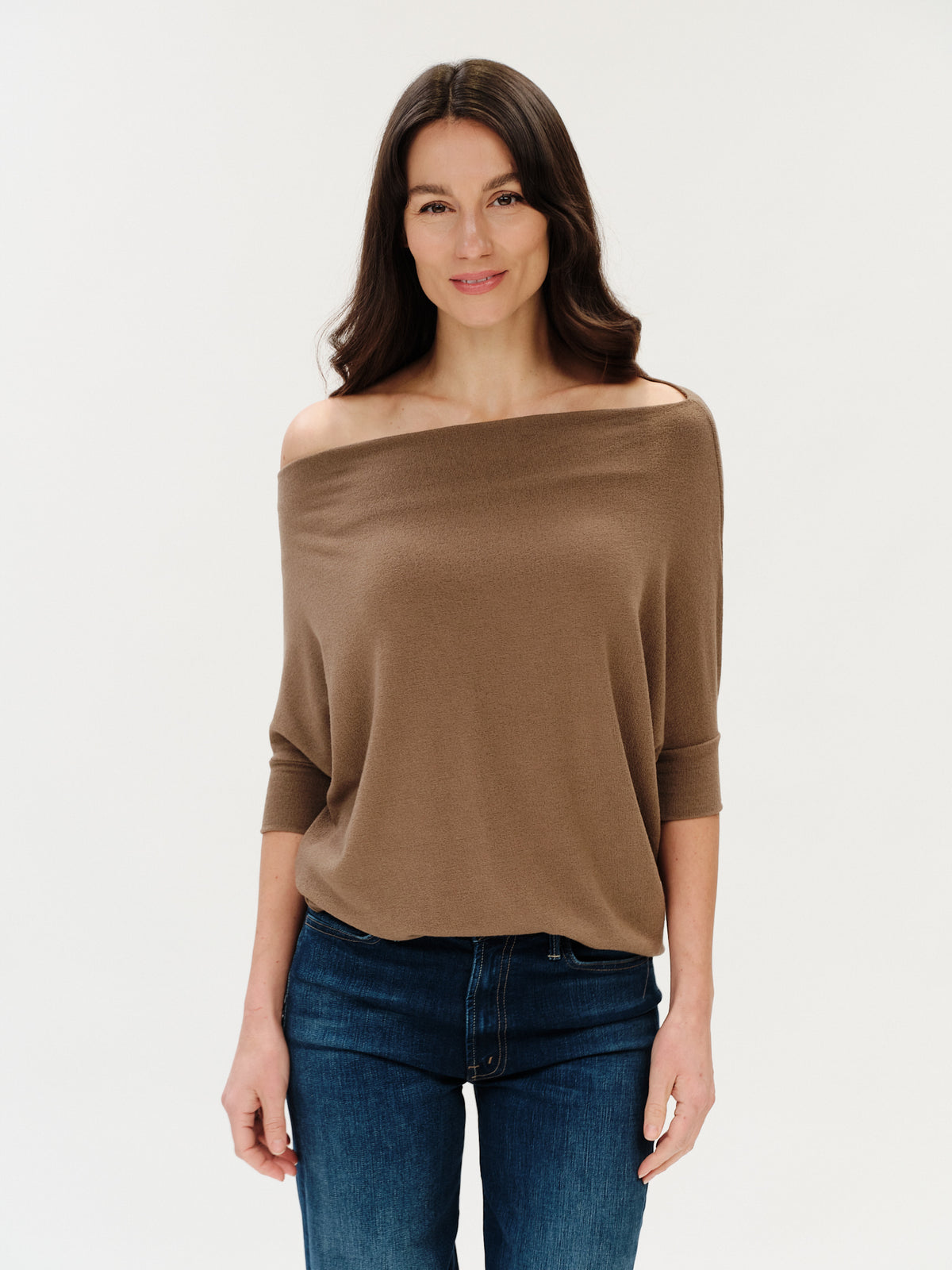 the short sleeve anywhere top [safari]