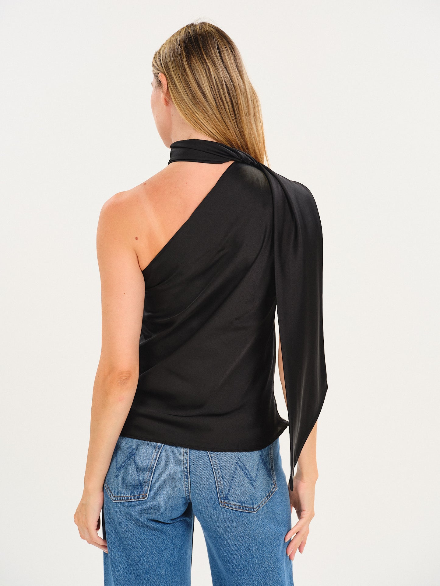 diana top [black]