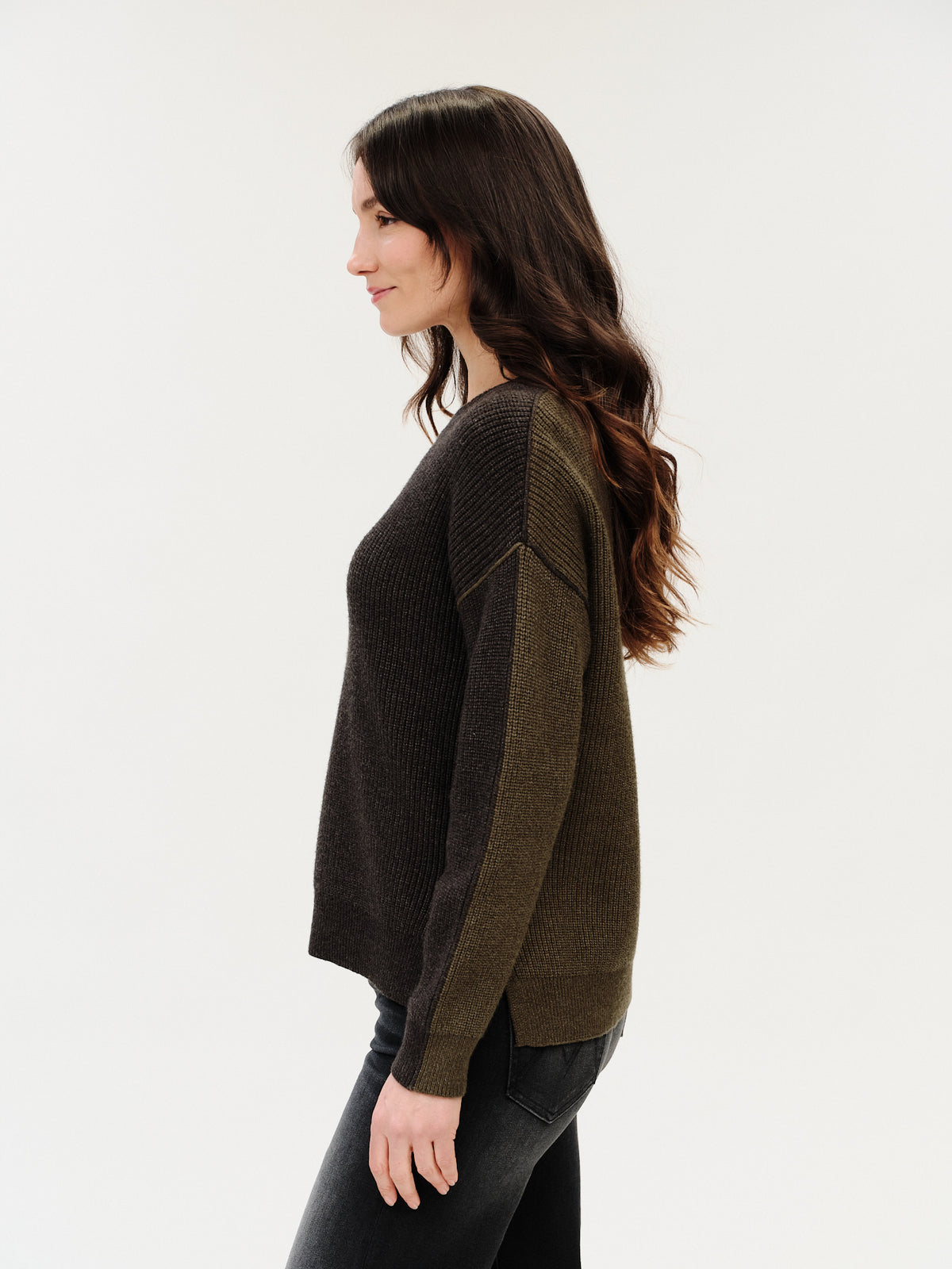 runa sweater [charcoal/olive]