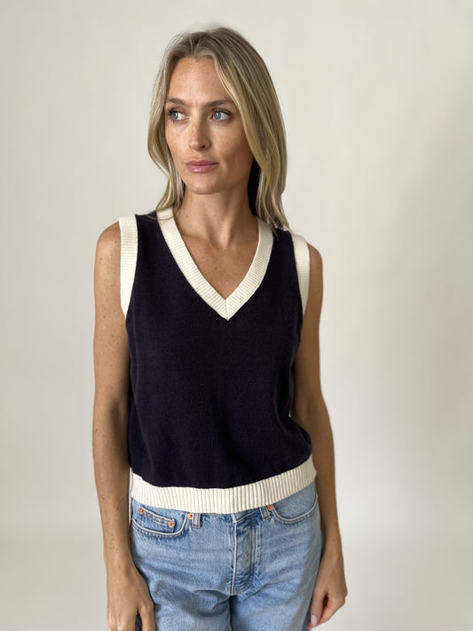 vivian vest [navy]