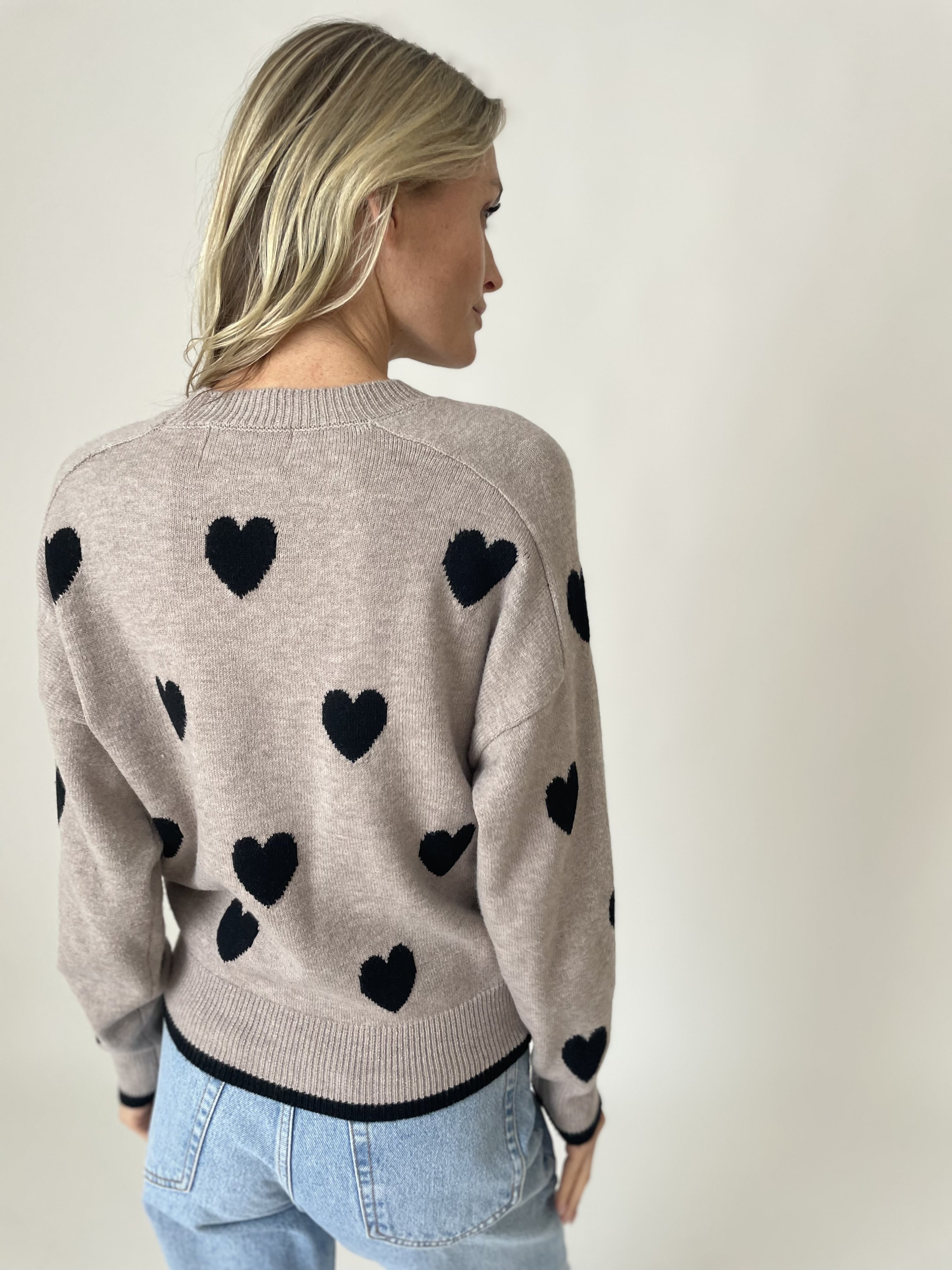 latte love sweater [latte]