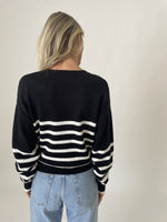 Load image into Gallery viewer, carleigh sweater [black]
