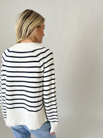 Load image into Gallery viewer, kimberly sweater [white]
