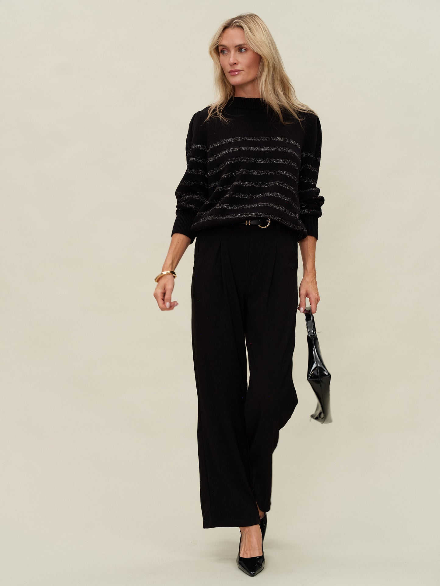 sarah sweater [black]