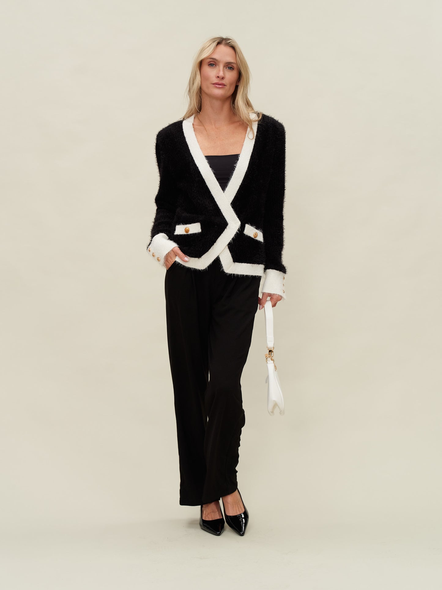 liv cardigan [black & white]