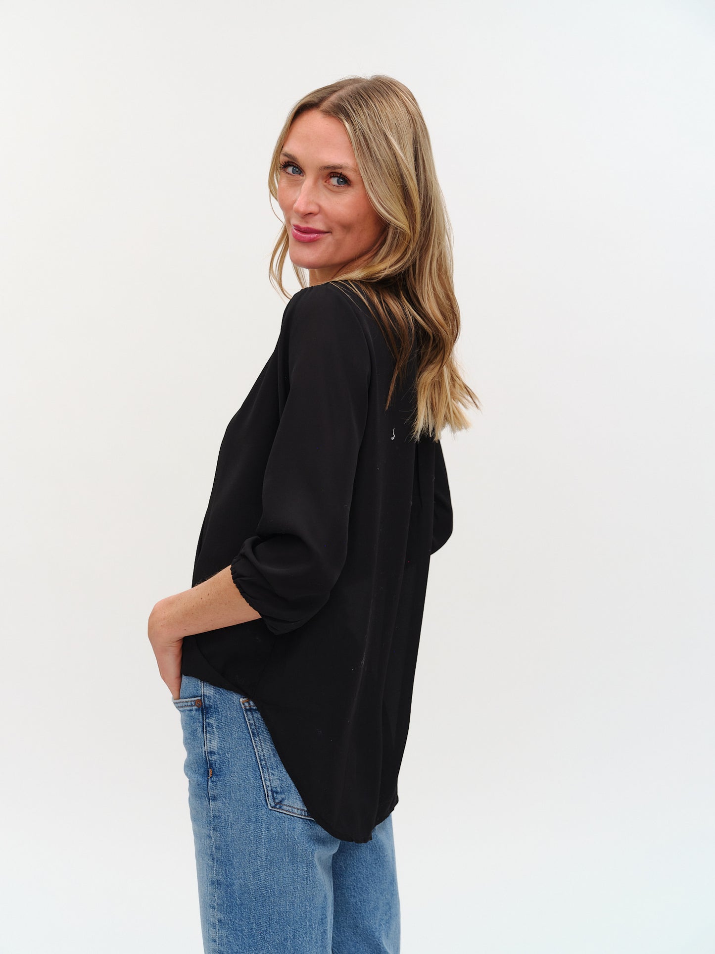vanessa top [black]