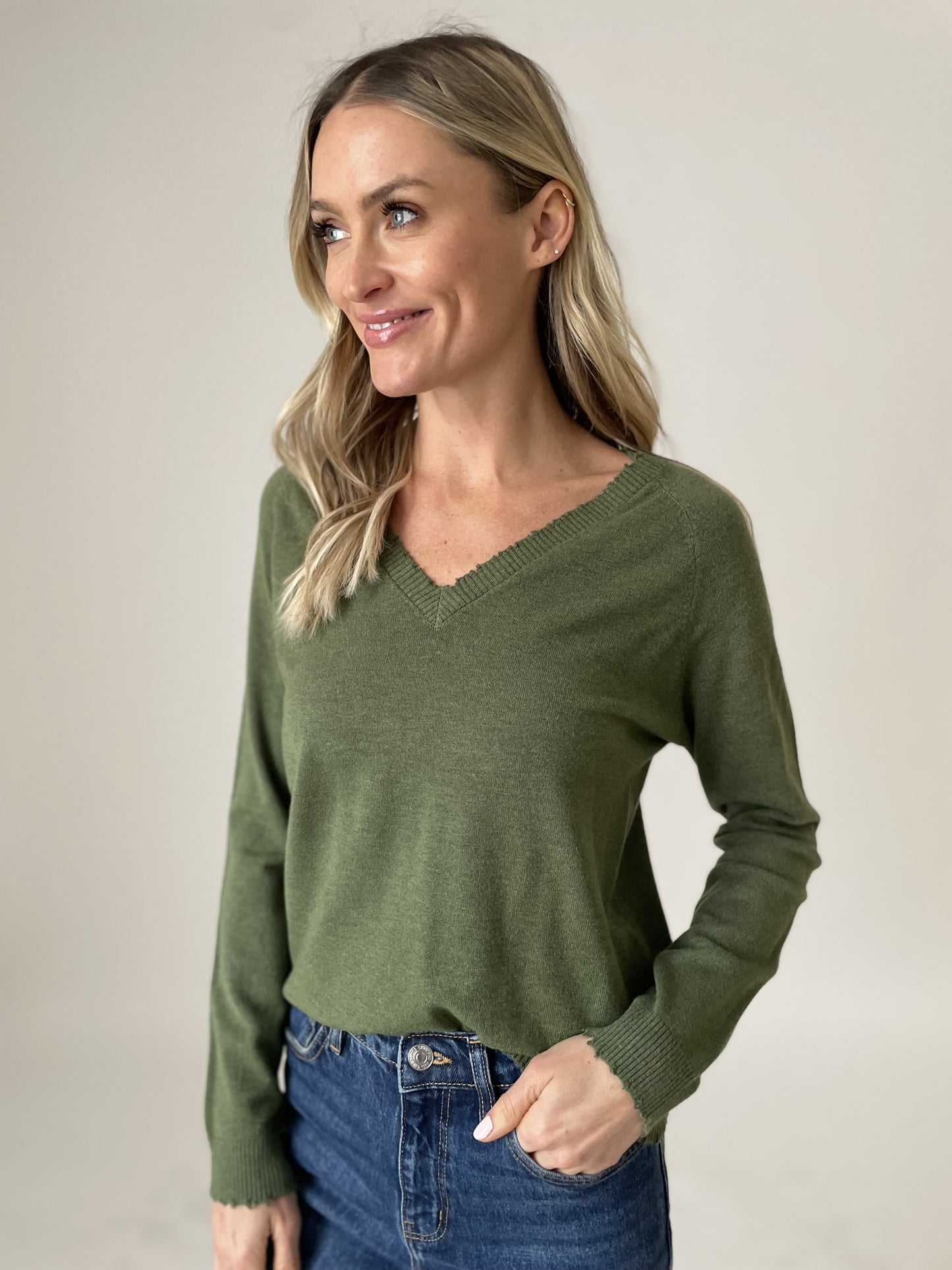 andrea v-neck sweater [moss]