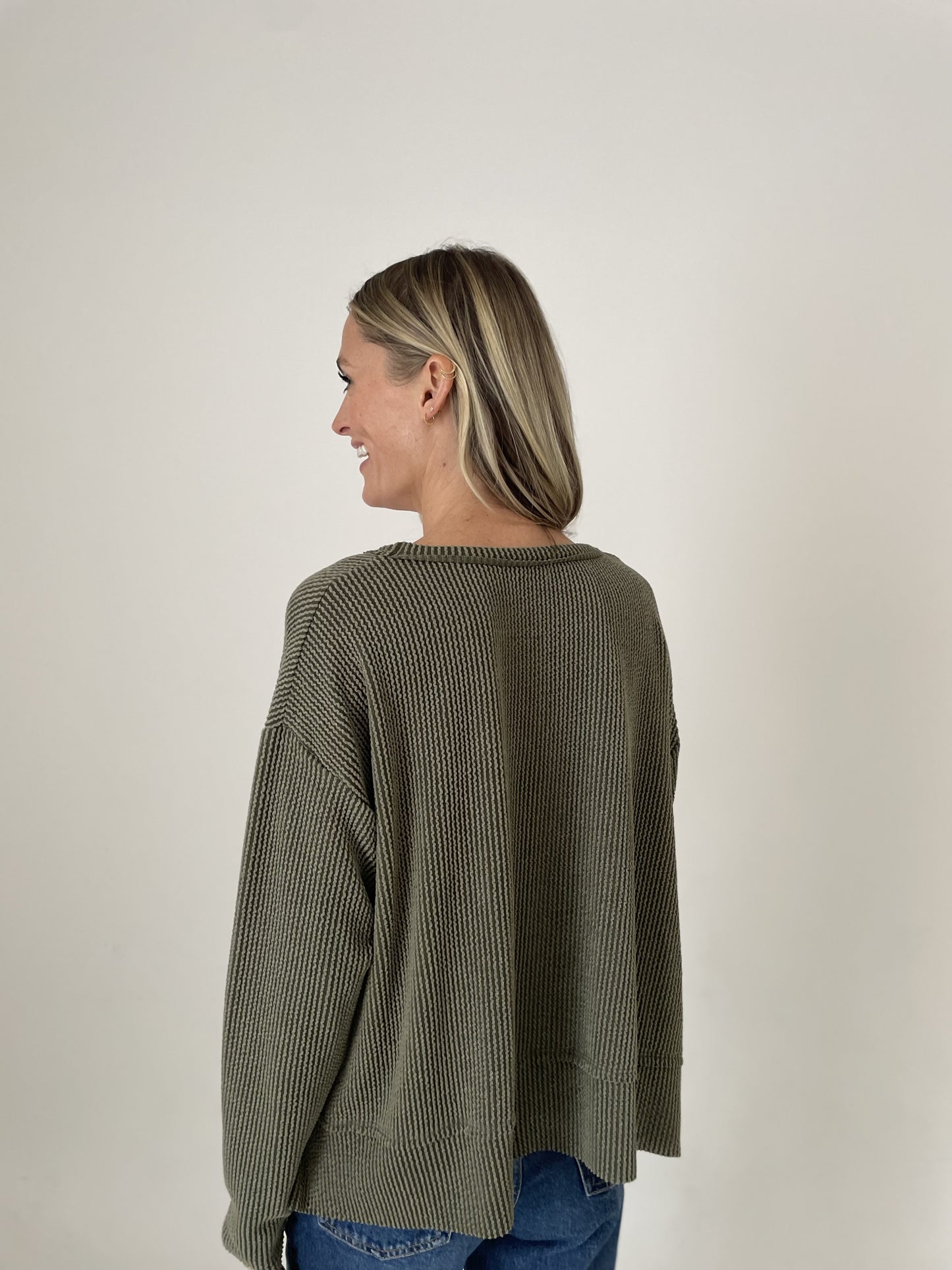 dolan top long sleeve [olive]