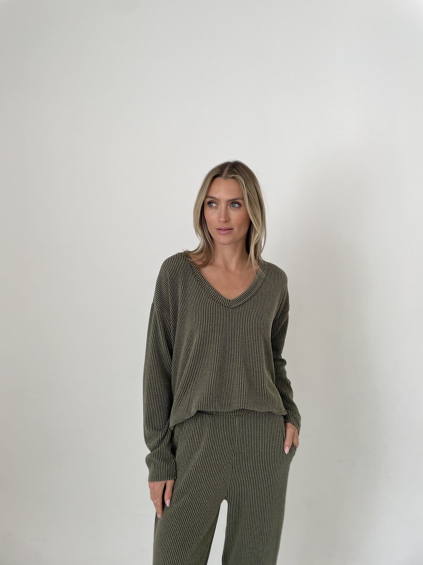 dolan top long sleeve [olive]