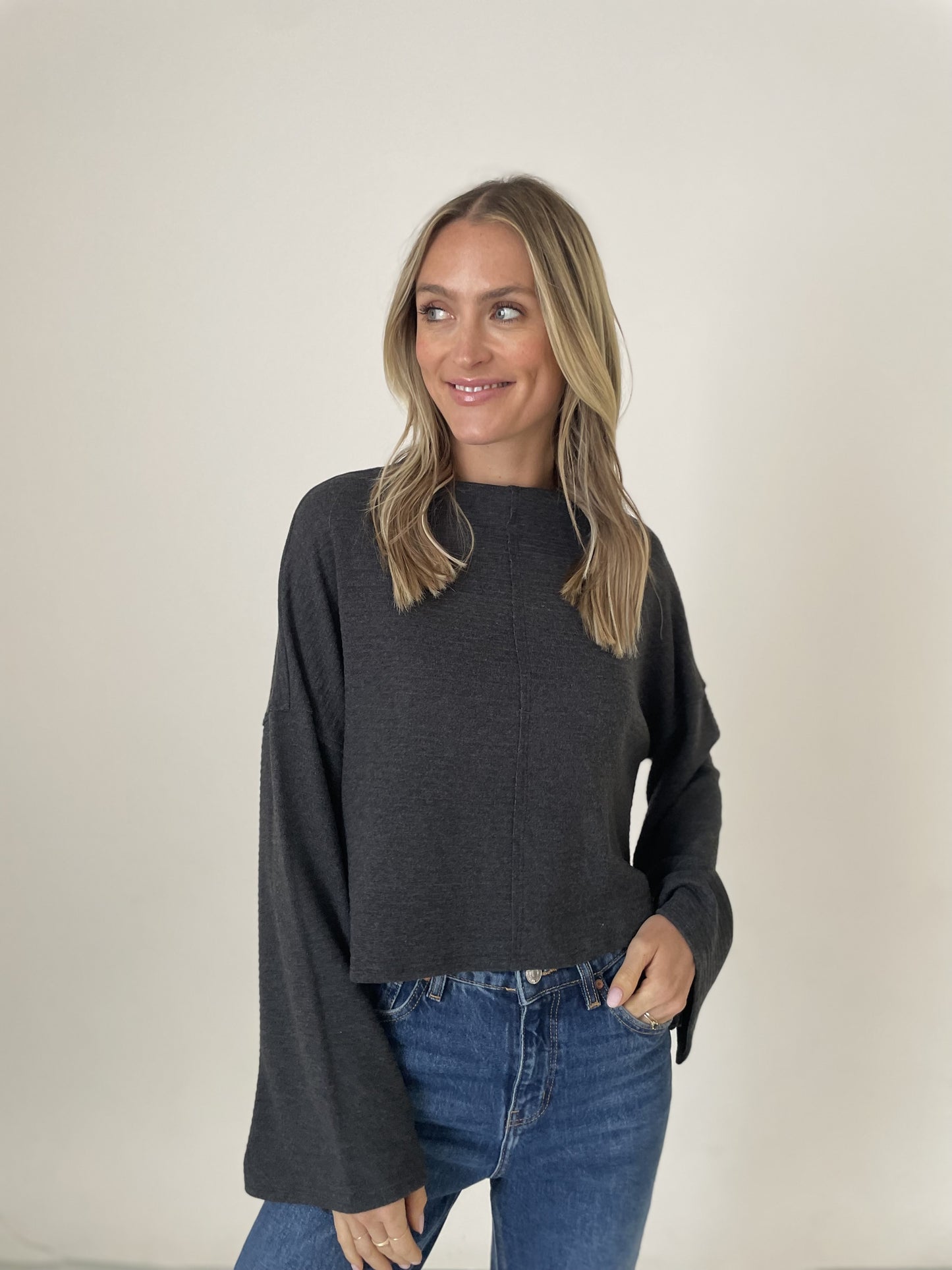 kayla top [black]