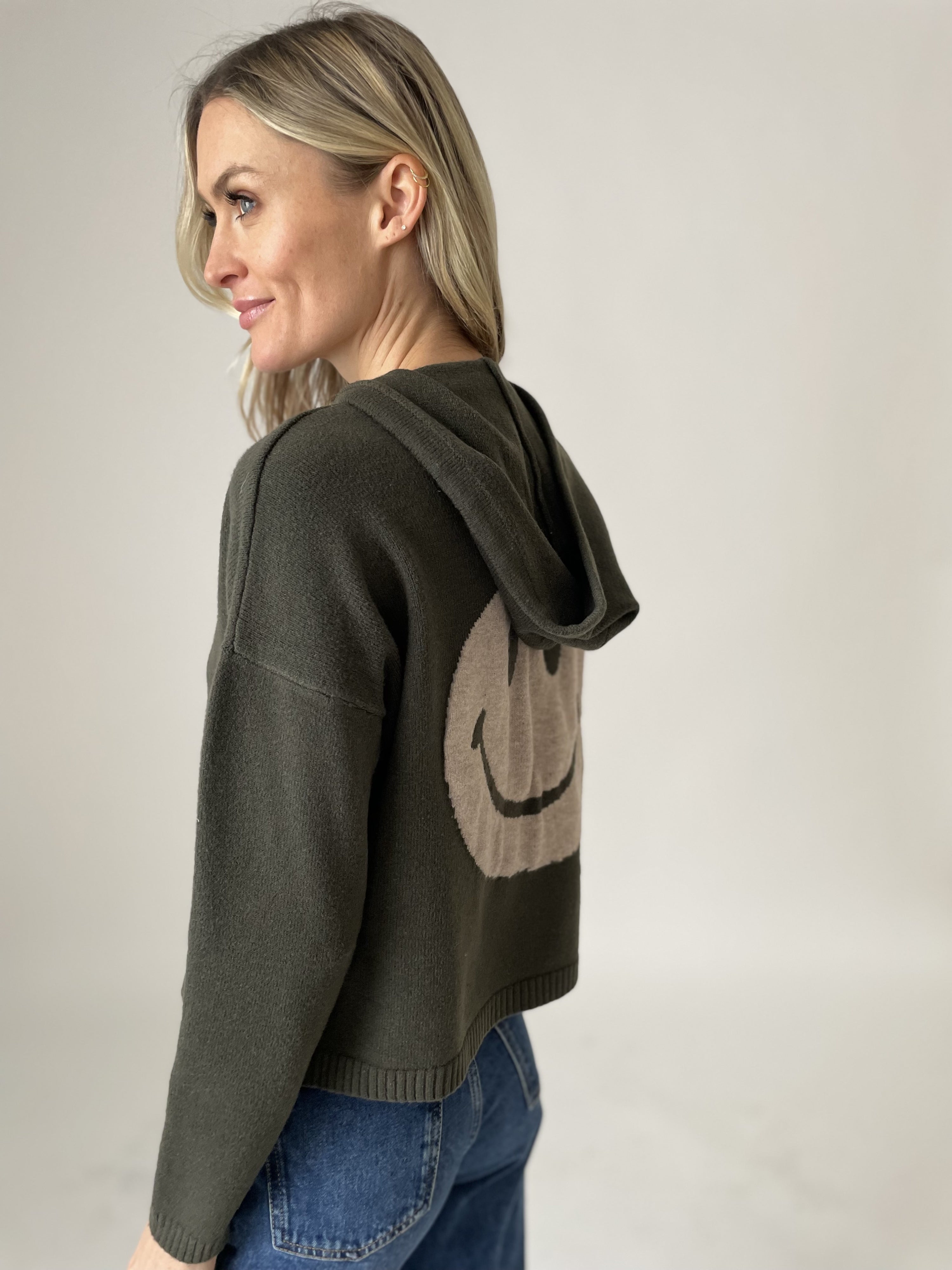 good mood hoodie [olive/latte]