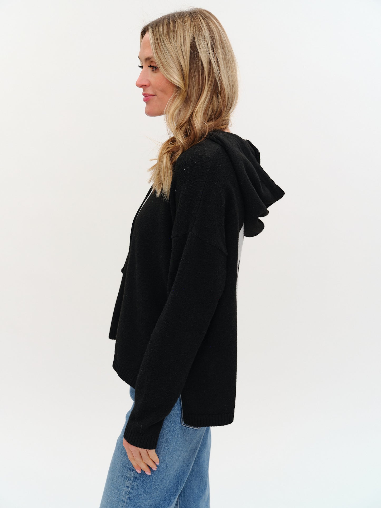 skull hoodie [black]