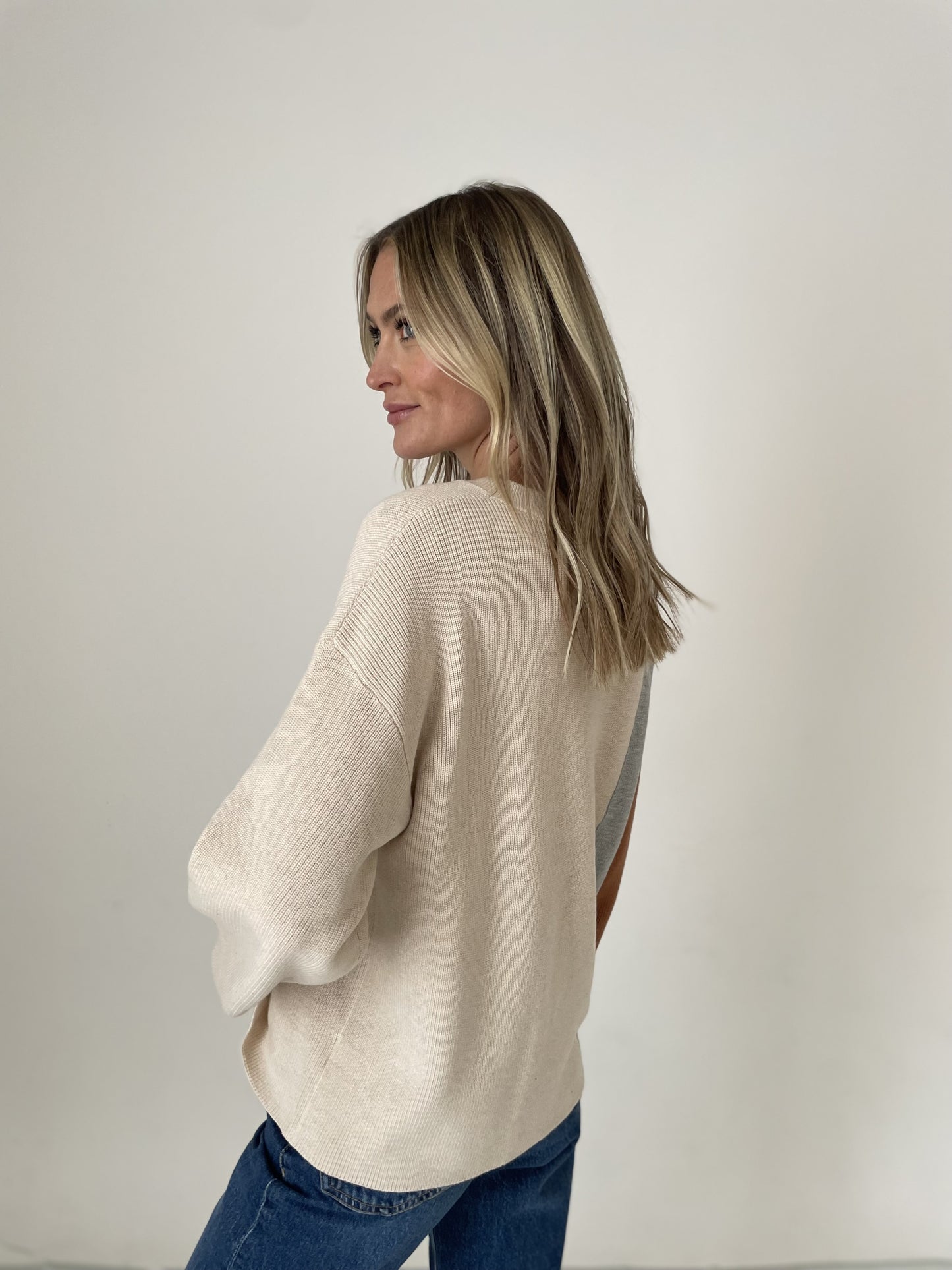 the naomi sweater [brown]