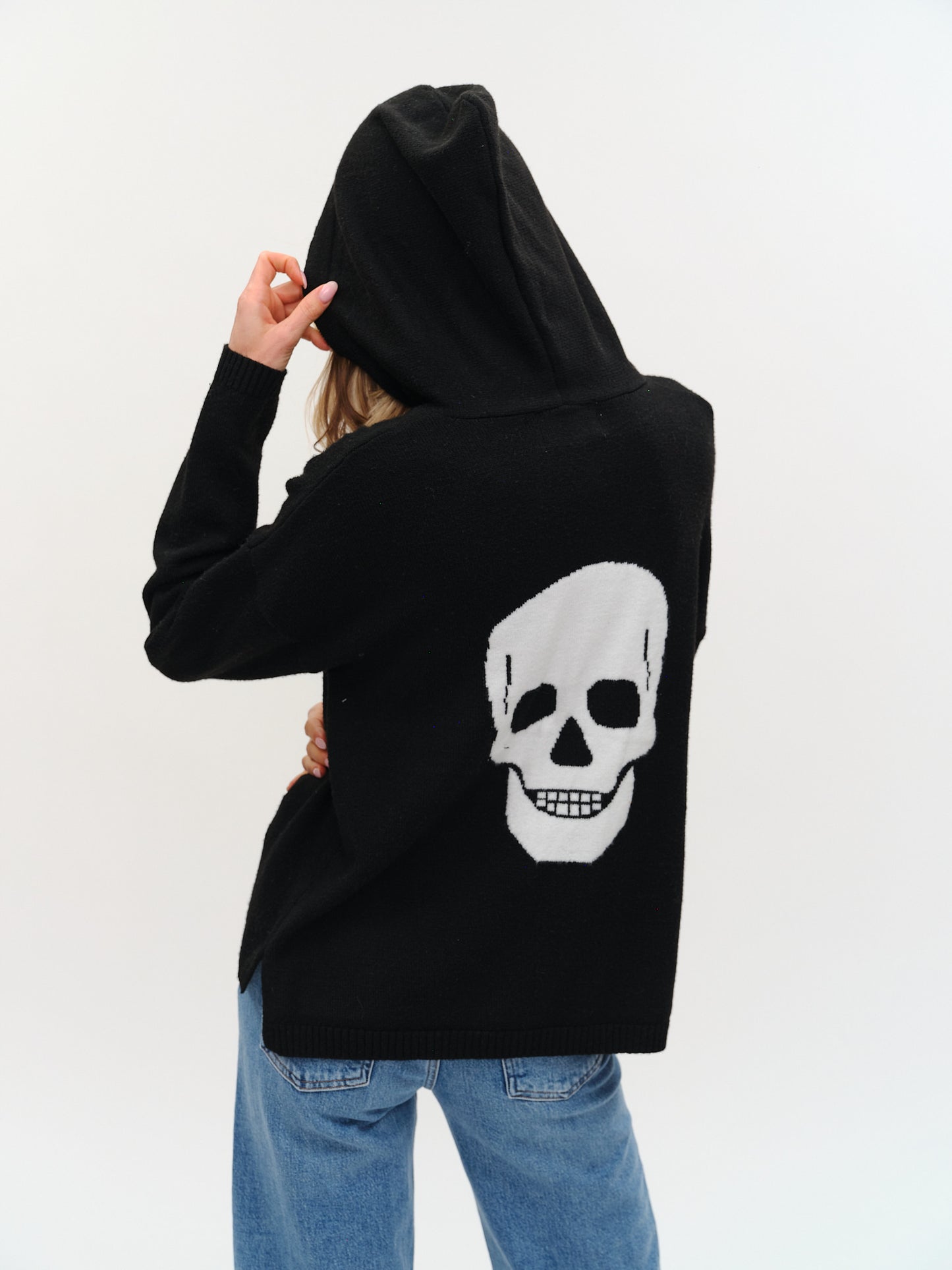 skull hoodie [black]