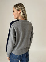 Load image into Gallery viewer, morgan sweater [grey/navy]
