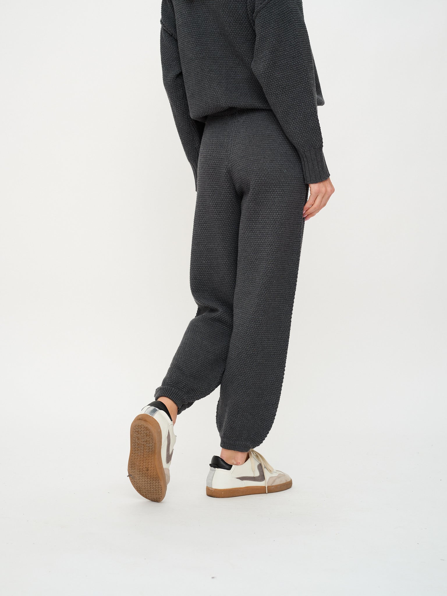 molly pant [cement]