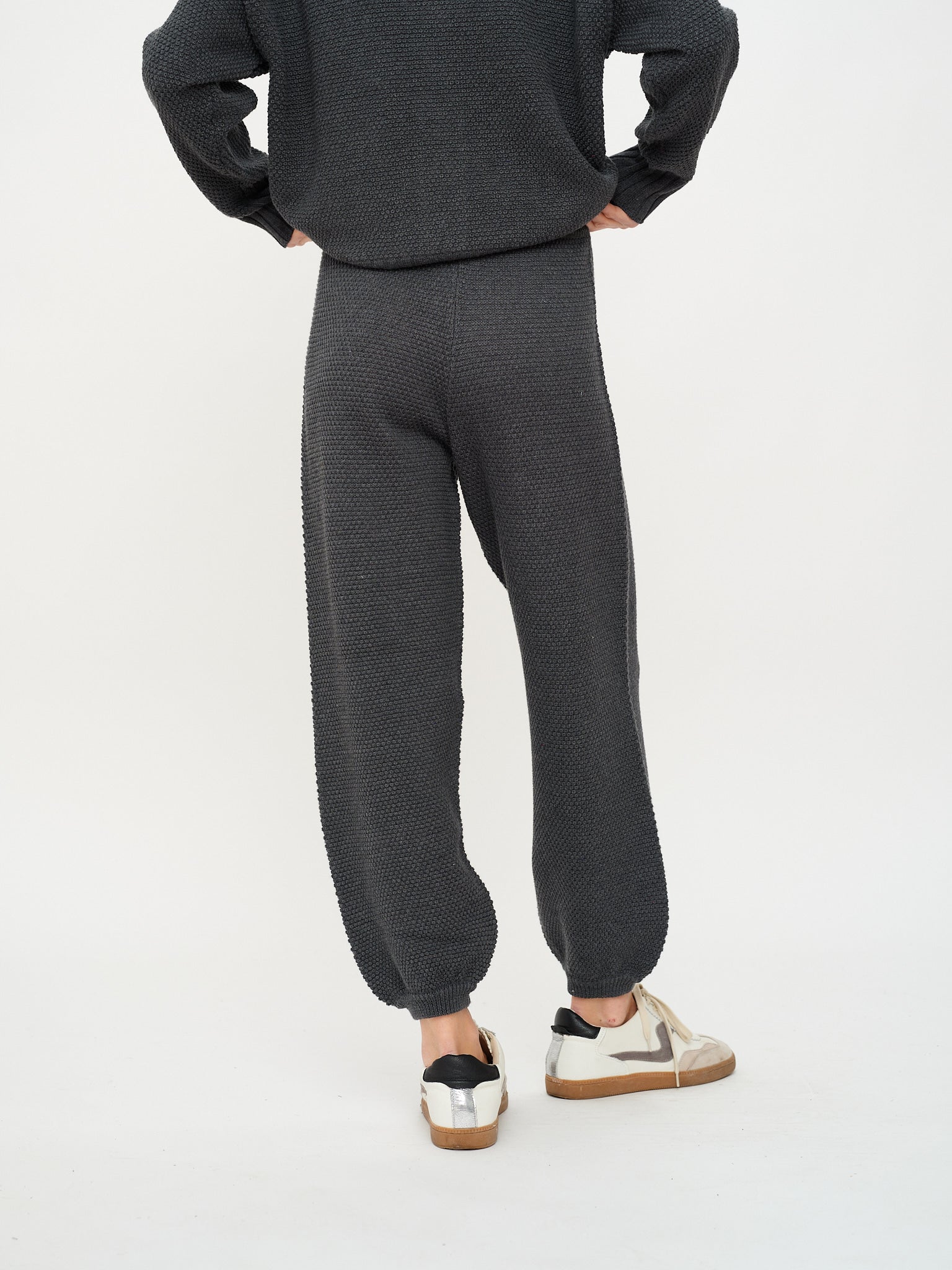molly pant [cement]