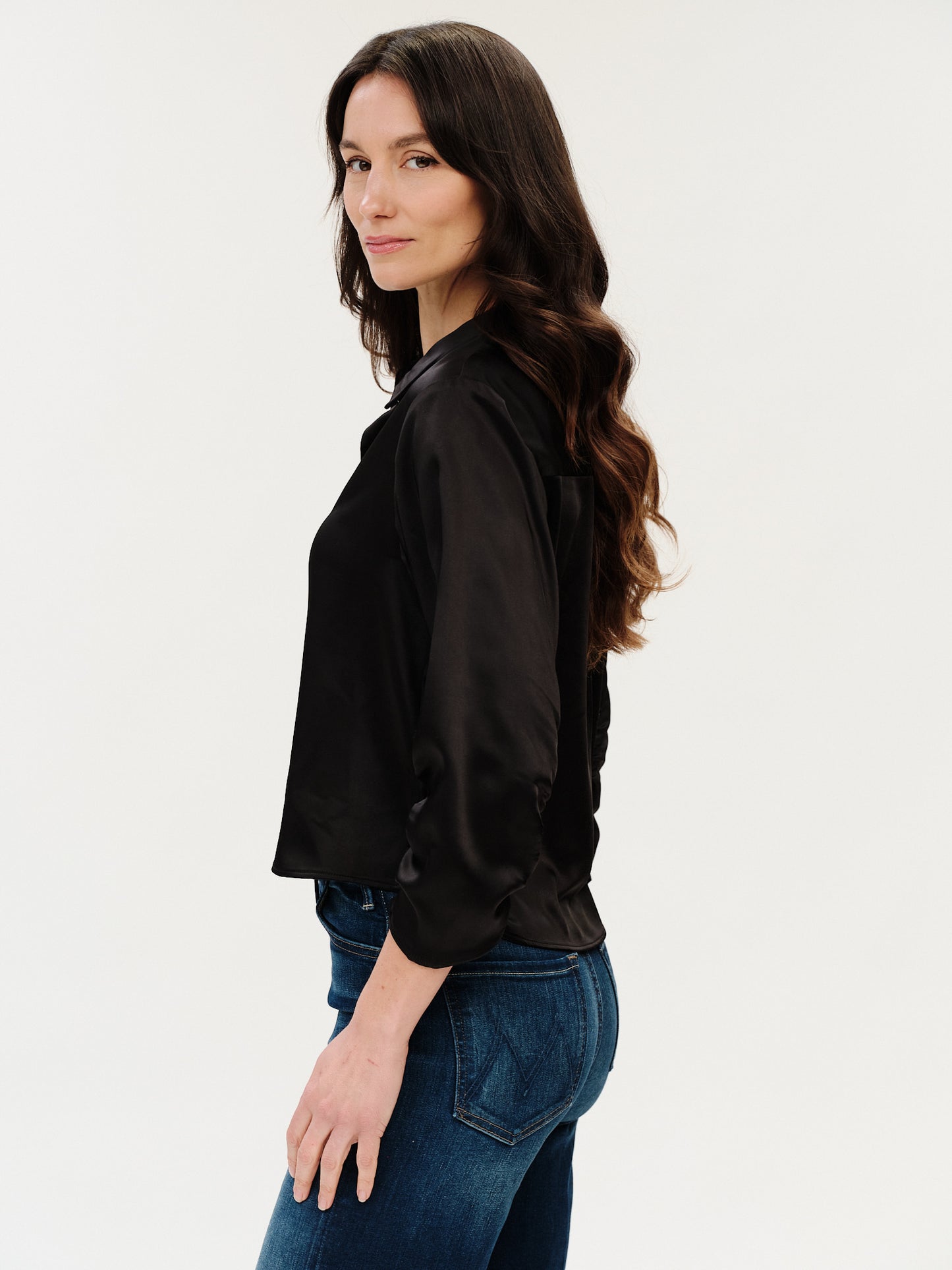 dessi [black]