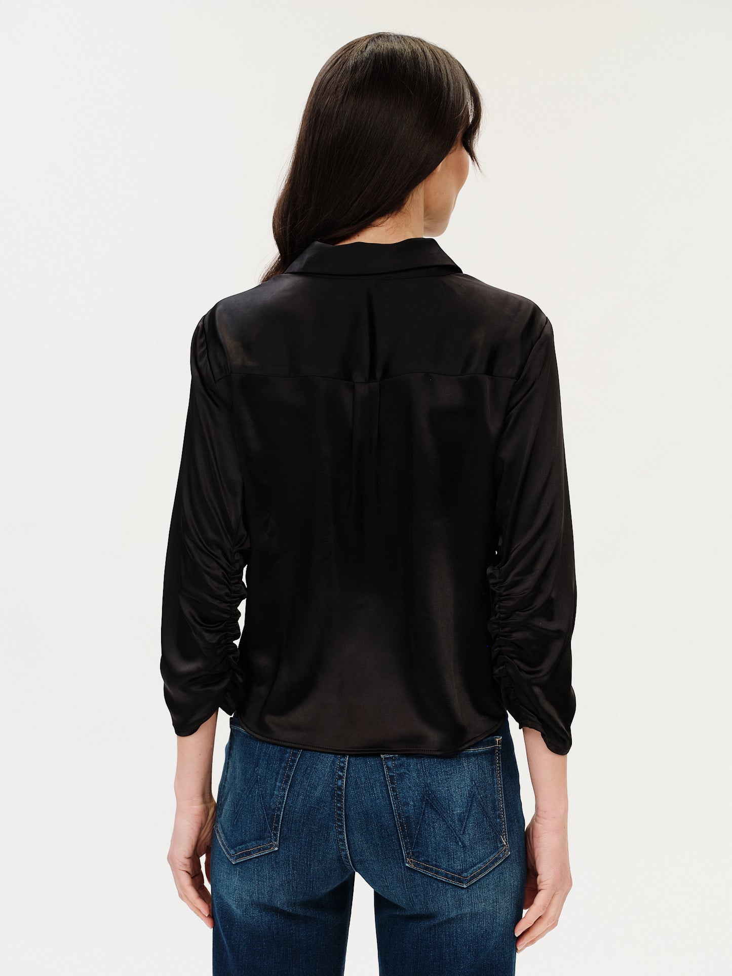 dessi [black]