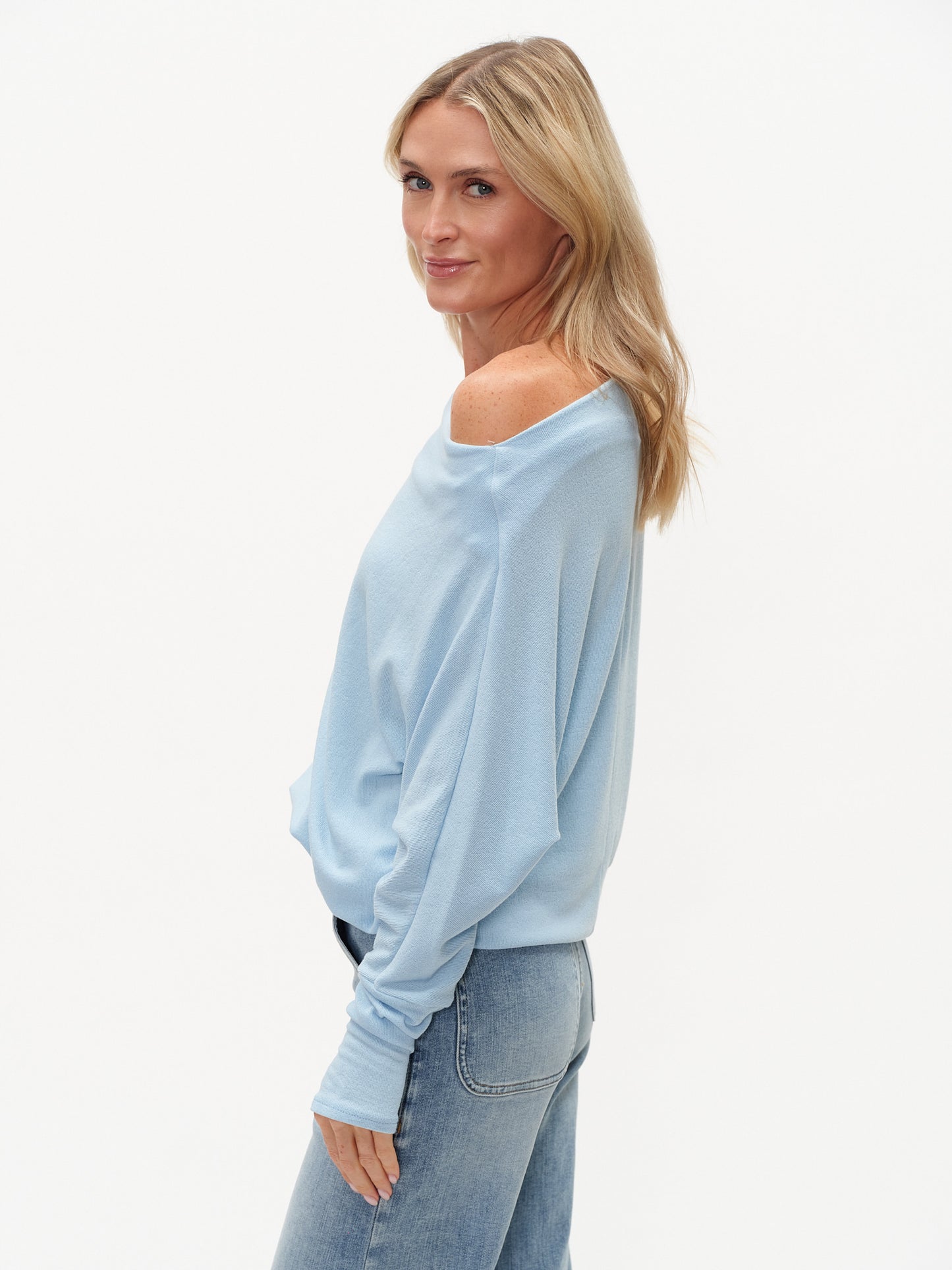 the anywhere top [cloud blue]
