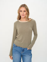 Load image into Gallery viewer, lea tee [cedar]
