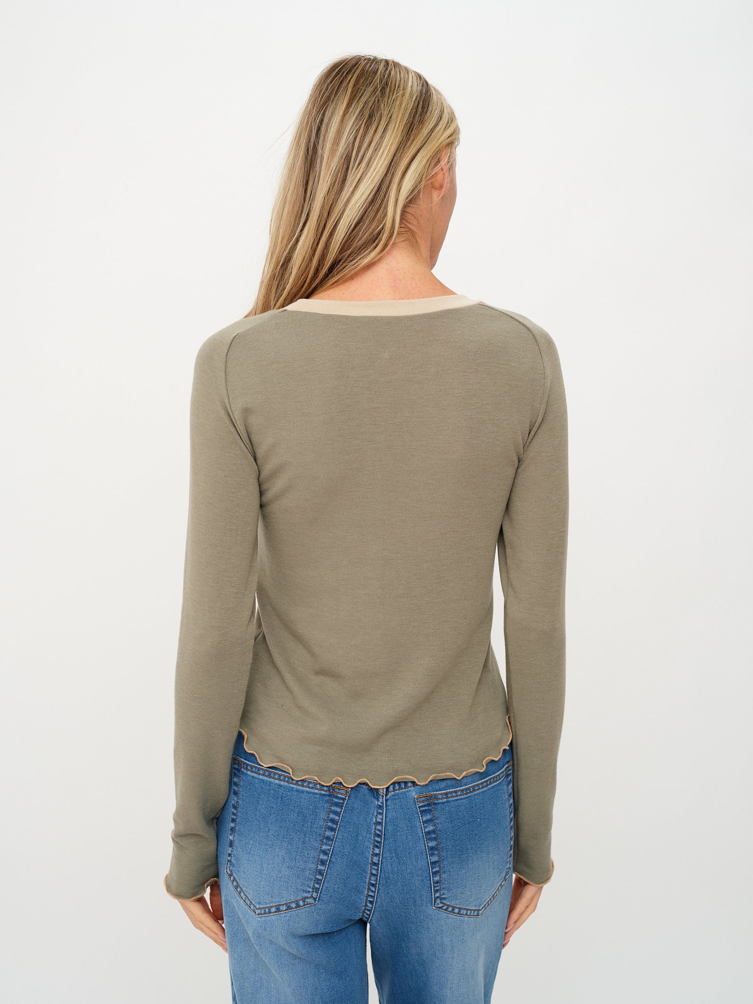 lea tee [cedar]