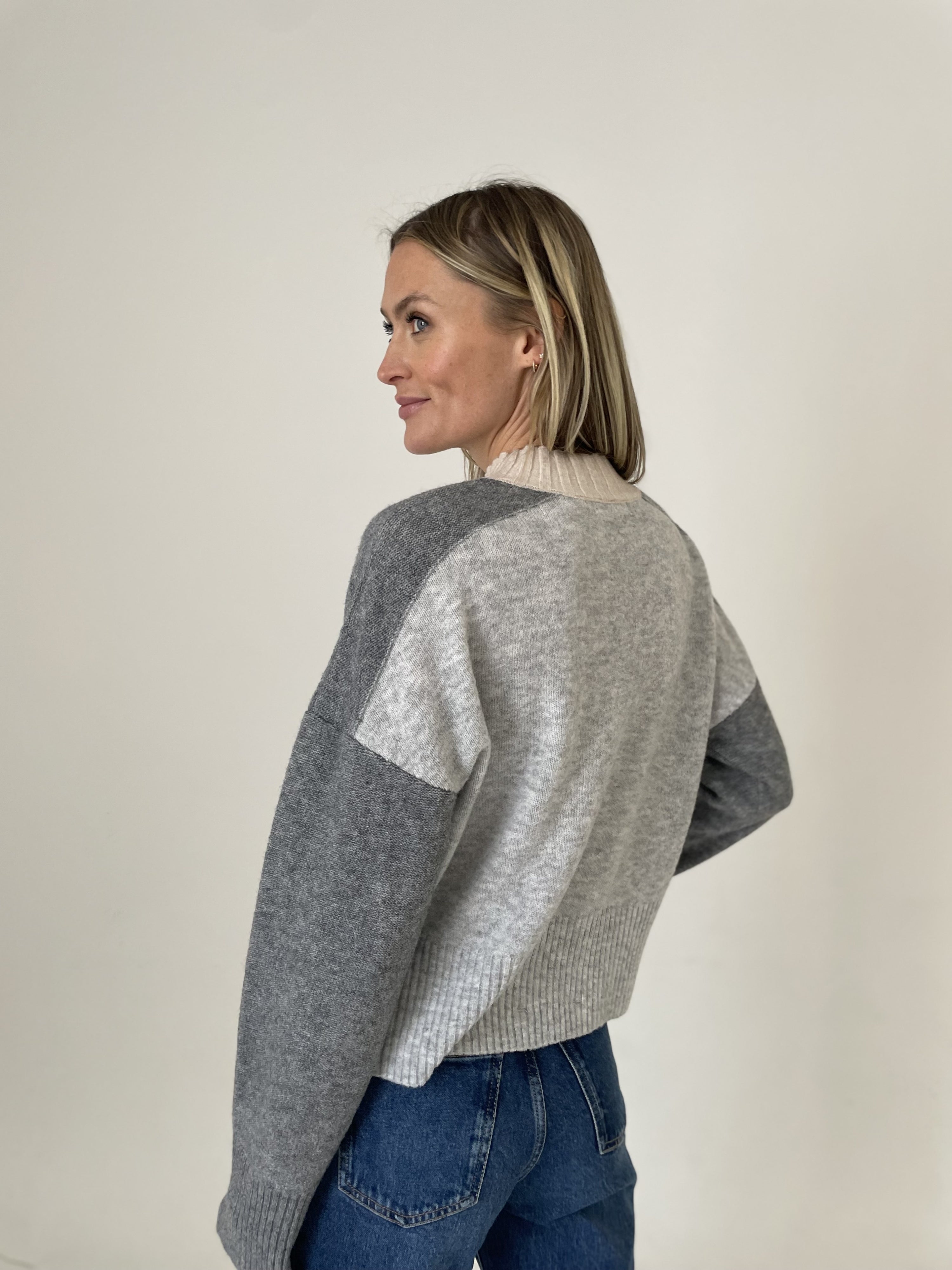 victoria sweater [heather grey]