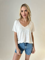 Load image into Gallery viewer, bella tee [white]
