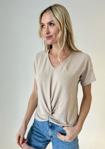 the gwen short sleeve [taupe]